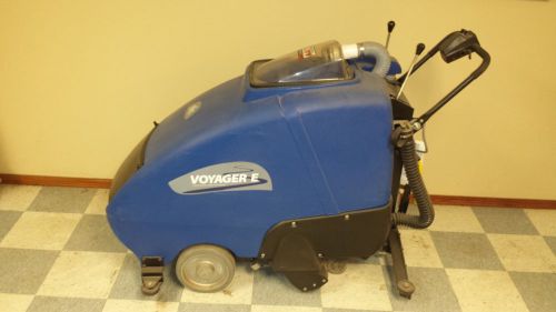 Windsor Voyager E cord electric carpet extractor