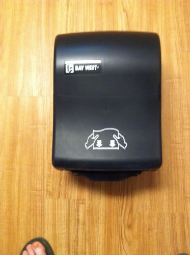 Paper Towel dispenser Bay West Black Manuel Roll Rowels