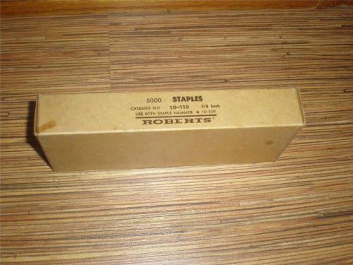 VINTAGE ROBERTS 5000 3/8&#034; STAPLES 10-110 USE WITH STAPLE HAMMER 10-109 SWEDEN