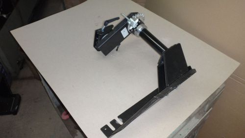 Havis pedestal mount for laptop/dock from squad car console