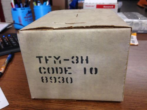 BRAND NEW IN BOX NOS FIREYE MODEL TFM-3H FLAME CONTROL CODE 10