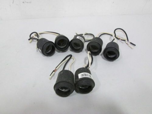 LOT 7 NEW LEVITON ASSORTED 003-124 BLACK RUBBER LAMP SOCKET 2WIRE D316252