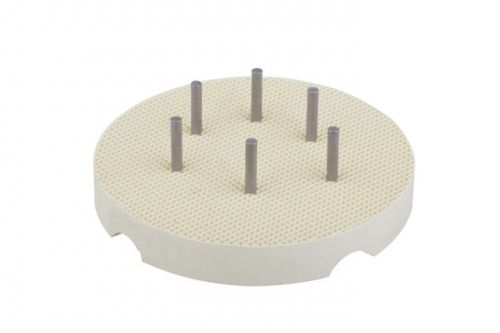 2 HONEYCOMB TRAY Round with 20 metal pegs