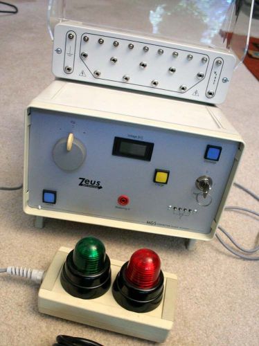 Zeus Defibrillation Simulator with warning light