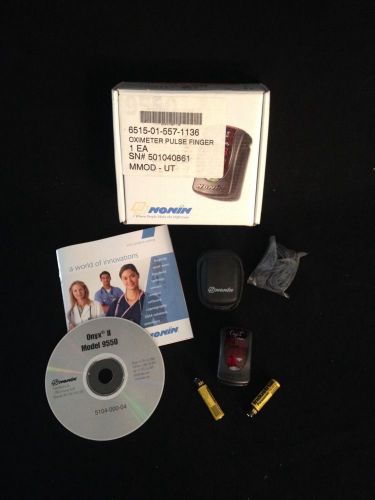 NEW NONIN 9550 Onyx II Finger Pulse Oximeter w/Case, Batteries, Manual &amp; DVD
