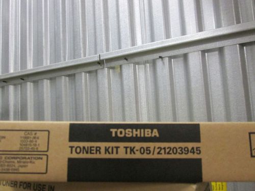 New Genuine Toshiba TK-05 Toner Kit P/N 21203945