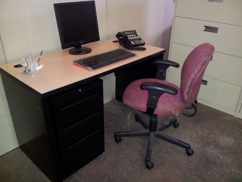 Desk modern maple laminate work station for sale