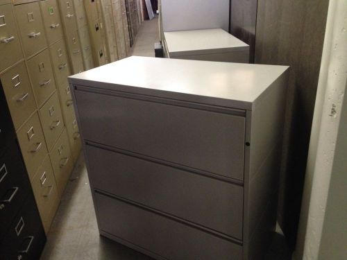 **3 DRAWER LATERAL SIZE FILE CABINET by HERMAN MILLER MERIDIAN w/LOCK &amp; KEY**