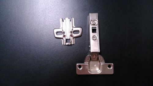 Fast-assembly concealed hinge, Intermat 9943,Opening angle 110* + mounting plate