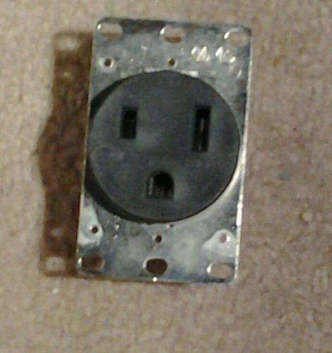 Receptacle, 50a, 250v, 6-50r, 2p, 3w, 1ph hbl9367 for sale