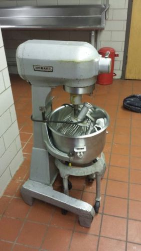 Hobart A200 20 QT Commercial mixer with dolly and five attachments