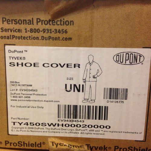 DuPont Tyvek White Shoe Covers Size UNI 200/Box