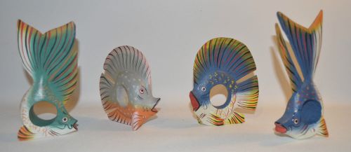 Set of 4 Vintage Handcarved Painted Wood Fish Napkin Holder Ring Art Craft
