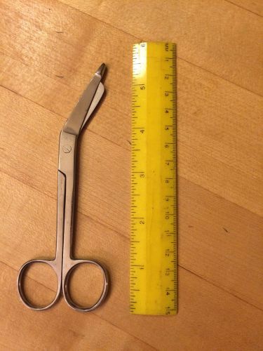 S.S Bandage Scissors 5.5&#034; High Quality Surgical Medical Instruments