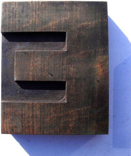 Letterpress wood 5&#034; letter &#039;e&#039; block **superb old bold typeface** for sale