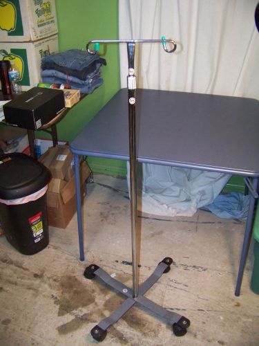 2 hook iv pole/stand extendable and rolling great used condition! for sale