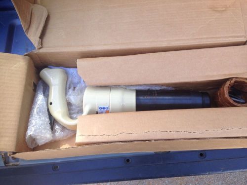 INGERSOLL RAND SIZE 3 AIR POWERED CHIPPING HAMMER