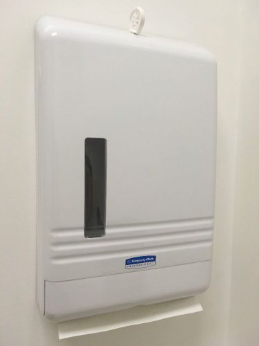 Kimberly-Clark Professional 34830 Slimfold Towel Dispenser Moving Sale
