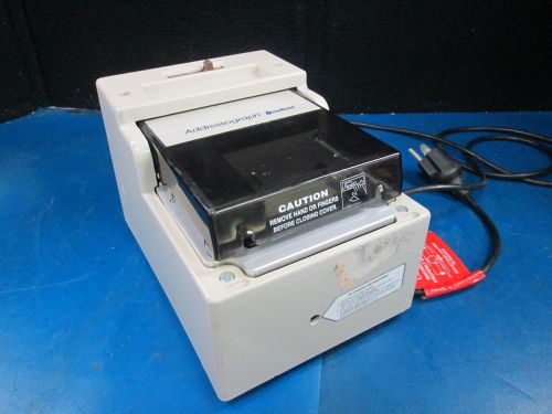 Addressograph NewBold M/N:830 Credit Card Imprinter 110VAC 601 HZ 2.0 AMPS