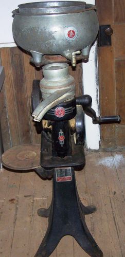 Antique De Laval  Number 14 Electric Hand Crank Cream Separator Dairy Farm