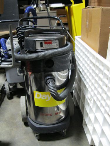 Dayton Wet Dry Vacuum 12 Gal 4 HP (4YE70)