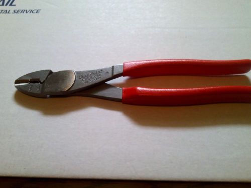 Blue-Point wire crimper and cutter model number 29CP for wire 10-22 gauge