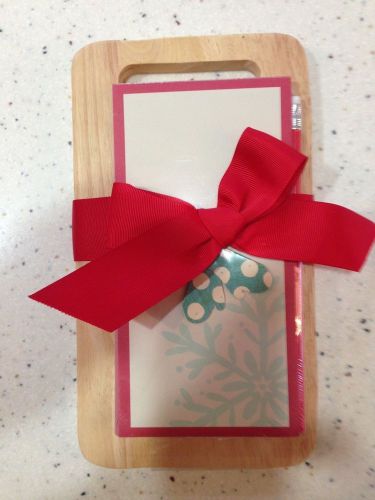 Hallmark Stationery Cutting Board with Memo Pad and Pencil Holiday Motif