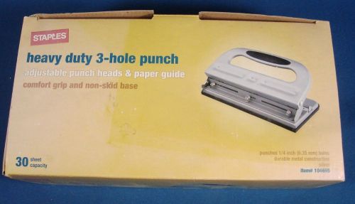 NEW Staples Heavy Duty 30 Sheet 3 Hole Punch Desk Metal Adjustable 104695