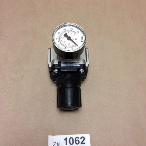 SMC AR40-N04-Z  Regulator, 7- 123 psi Set Pressure Range, and Gauge