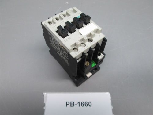 Siemens 3tf-3000-0a contactor 9 amp 3 pole new old stock for sale