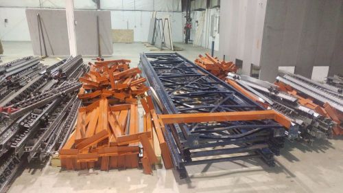 Industrial Pallet Rack Roller System