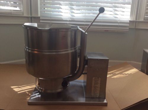 Very nice groen tdb-40 table top kettle with many new parts for sale