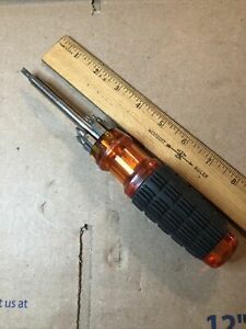 Multi-Bit 9” Screwdriver With 7 Driver Bits Non-Slip !