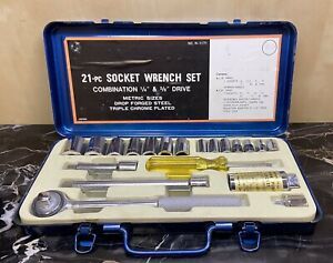 Vintage 21-pc.  ” and 3/8” Drive Metric Socket Set Unbranded Made In Japan.