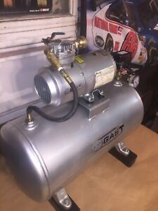 Gast Model 2LAF-11T-M200X Piston Air Compressor / Vacuum Pump 1/3HP, 1725 RPM