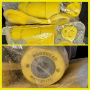 2 Woodhead 15W47 NEMA 5-15 15A 125V WATERTIGHT male Connectors New. our # x1335