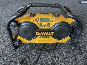 DeWalt DC011 Worksite Radio/Charger ***USED***