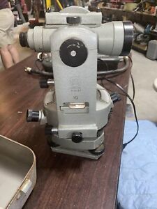 Lietz Sokkisha Theodolite Transit 10C Sokkisha + Case in GREAT CONDITION!