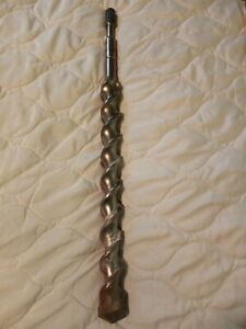 Makita rotary hammer bit, 1 1/2&#034; x 17&#034; x 22&#034;. number 71222-A 22-inch Spline