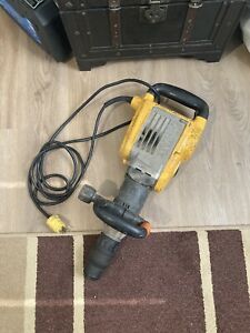 dewalt jackhammer