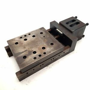 Linear Ball Screw Actuator Travel 30mm Lead 2.5mm Table: 100x115mm NEMA23 *Rust