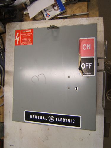 General Electric GE bus plug used AC421R 240V 30A 3PH bussway disconnect
