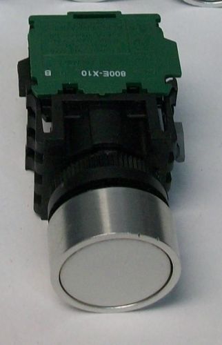 Allen Bradley White Momentary 22.5mm Push Button Operator 800ES-F1 &amp; 800E-X10