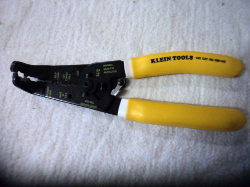 Klein Tools Bent Nose 90 Degree Stripper, Cutter, NM Cable USA Made K90-14/2
