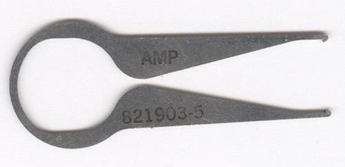 Amp Chip Carrier Extraction Tool Part Number 821903-5 for 28 Pin HPT SQ Sockets