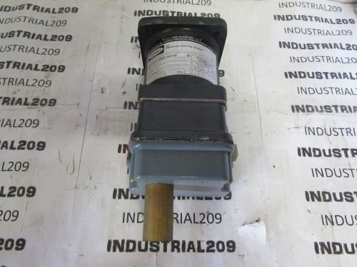 Hubbell pilot duty speed switch # 2210-312cc13m new for sale