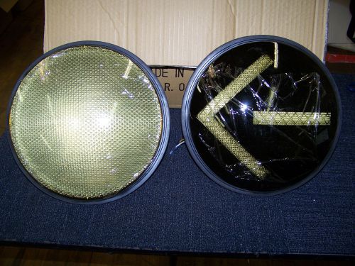 4 Excellence Opto Inc. LED Traffic Signal 4 Total TRV-12SG-D1T TRA-Y12DG-IN2