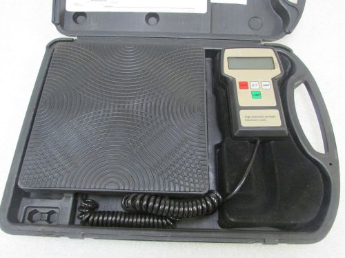 Portable digital refrigerant/recovery scale 5pwf8 with black case for sale