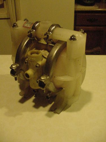 WILDEN 1/2&#034; DIAPHRAGM PUMP, INTERNAL PARTS ARE MINT COND., THIS PUMP WORKS GREAT