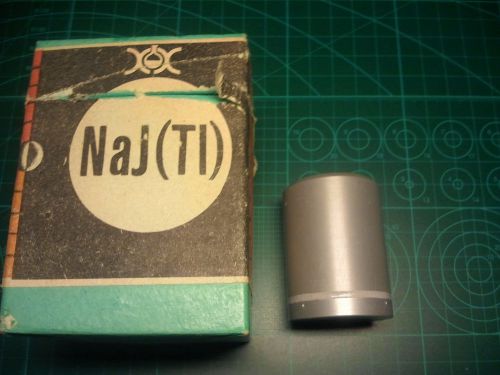Scintillation crystal NaI(Tl) 30x40 Radiation detector, gamma scintillator